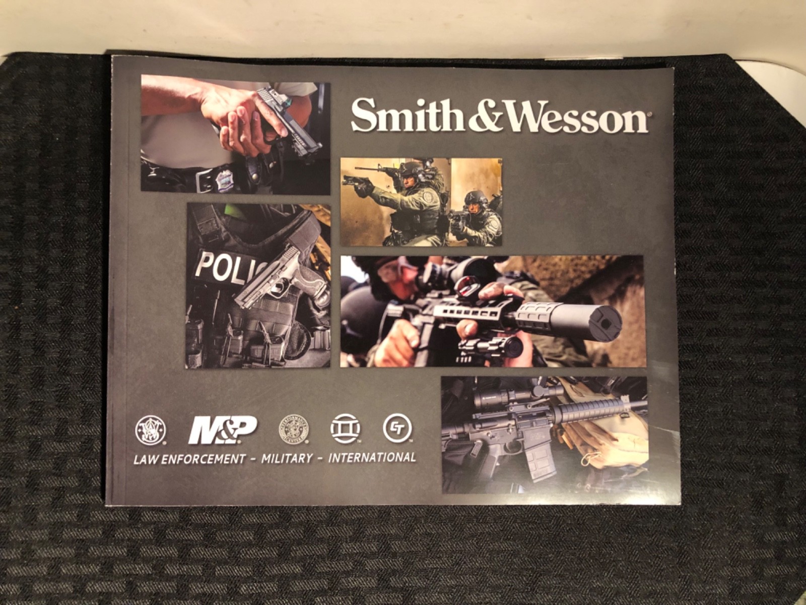 Smith & Wesson Firearms Catalog Law Enforcement/Military/Firearms/Guns/71 Pages