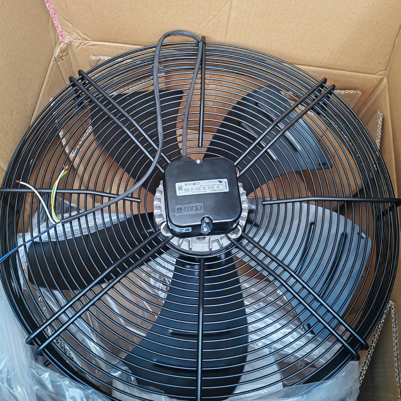 New Original cooling fan for A4E500-AM03-01 90 days warranty