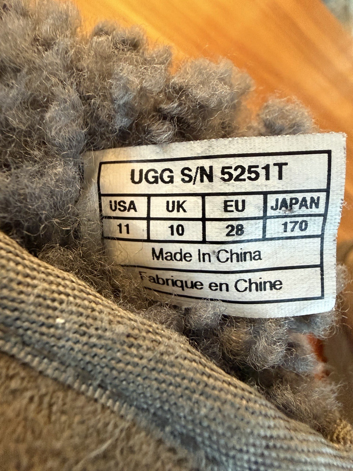 UUG Boots Classic Kids US Sz11 Gray