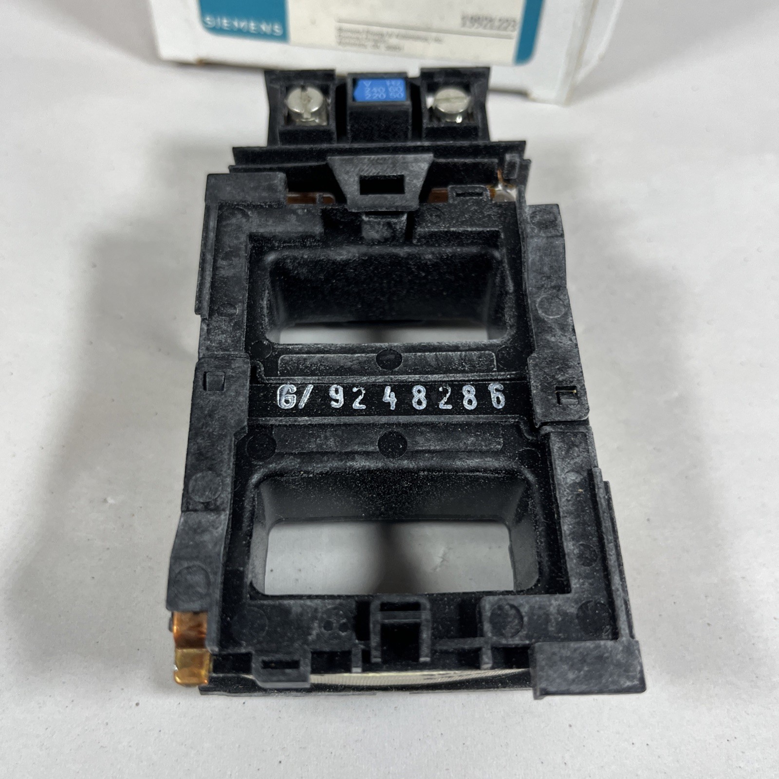 Genuine OEM Siemens 3TY7483-0AP6 Coil Kit