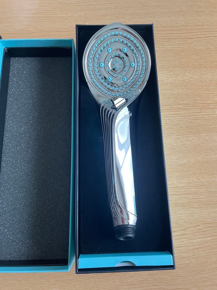 ReFa Fine Bubble Shower Head