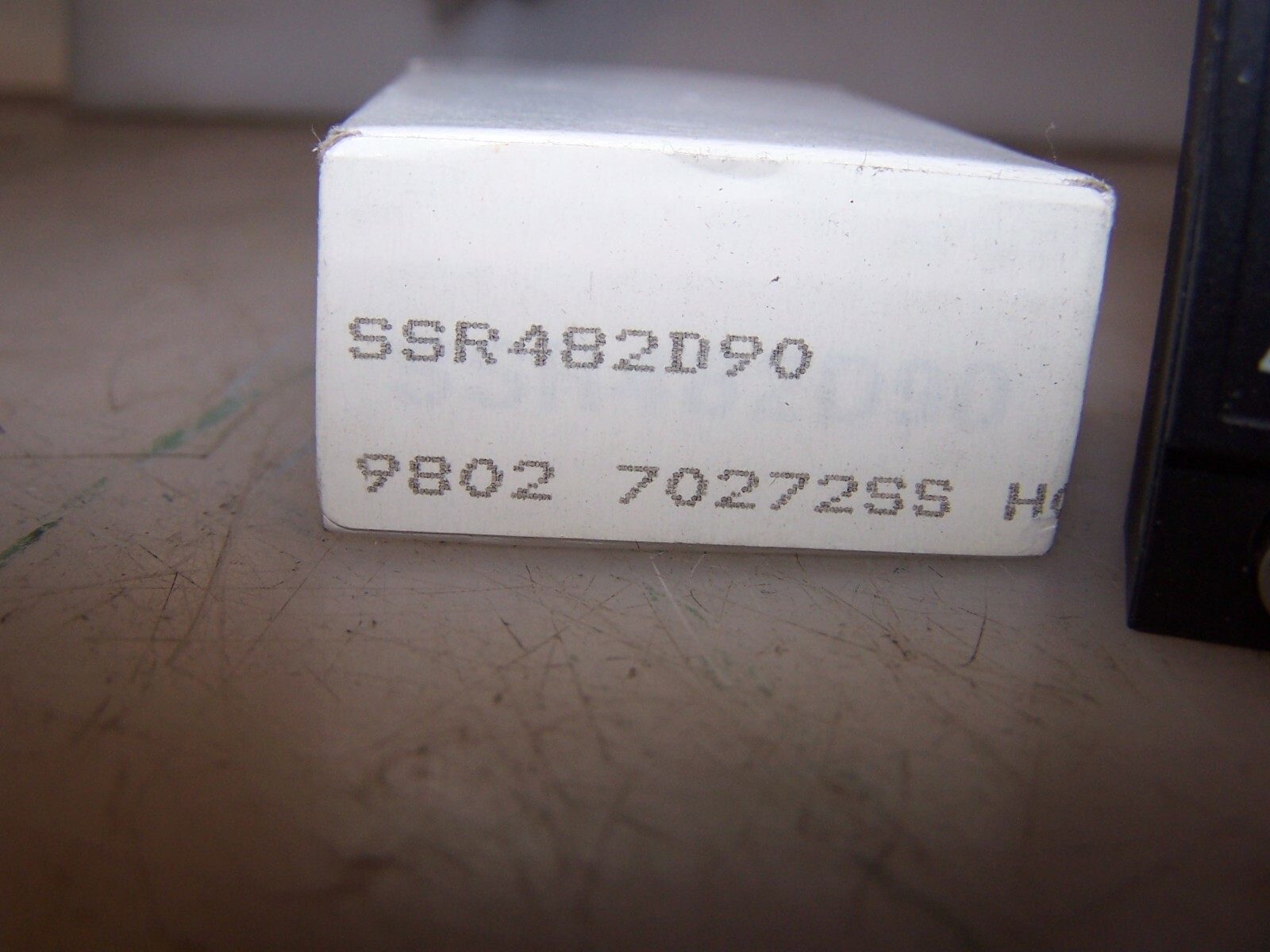 NEW OMEGA SSR482D90 SOLID STATE RELAY INPUT 4-32 VOLT OUTPUT 480 VAC 90A