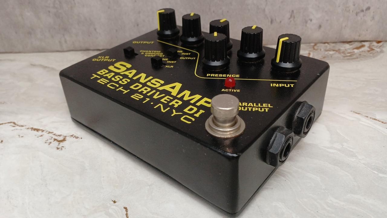 TECH21 SANSAMP BASS DRIVER DI Model