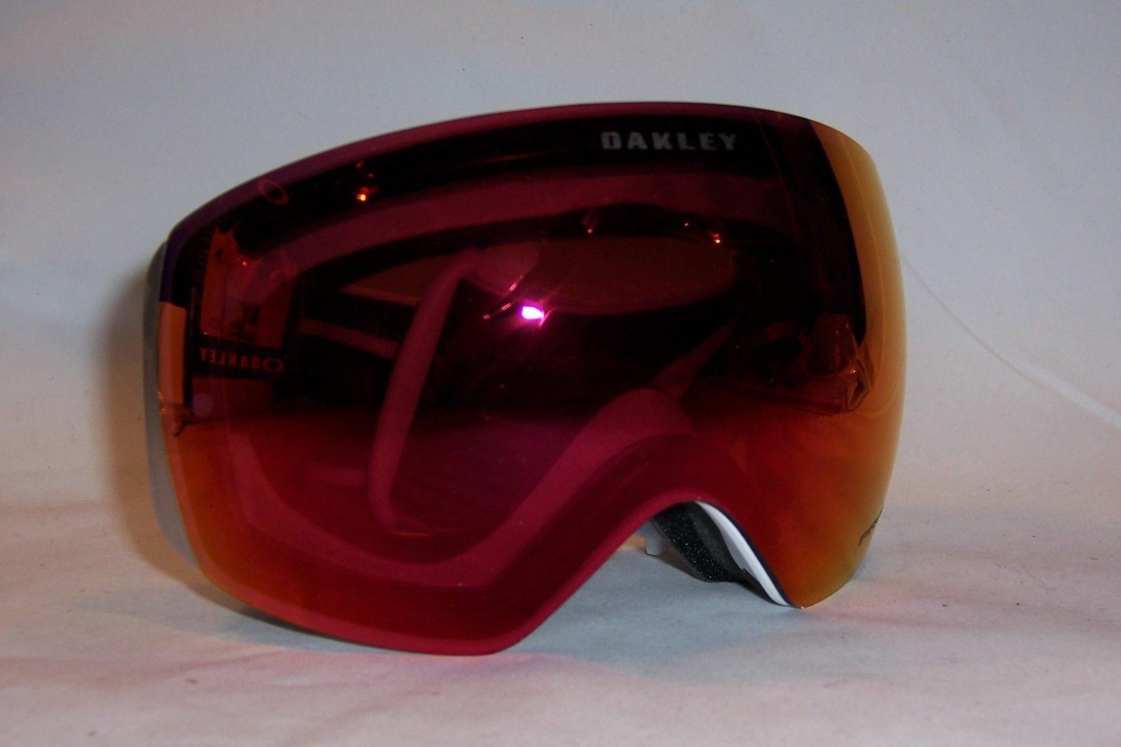 New Oakley SNOW GOGGLES FLIGHT DECK™ PRIZM™ OO7050-35 WHITE/TORCH MIRROR 7050