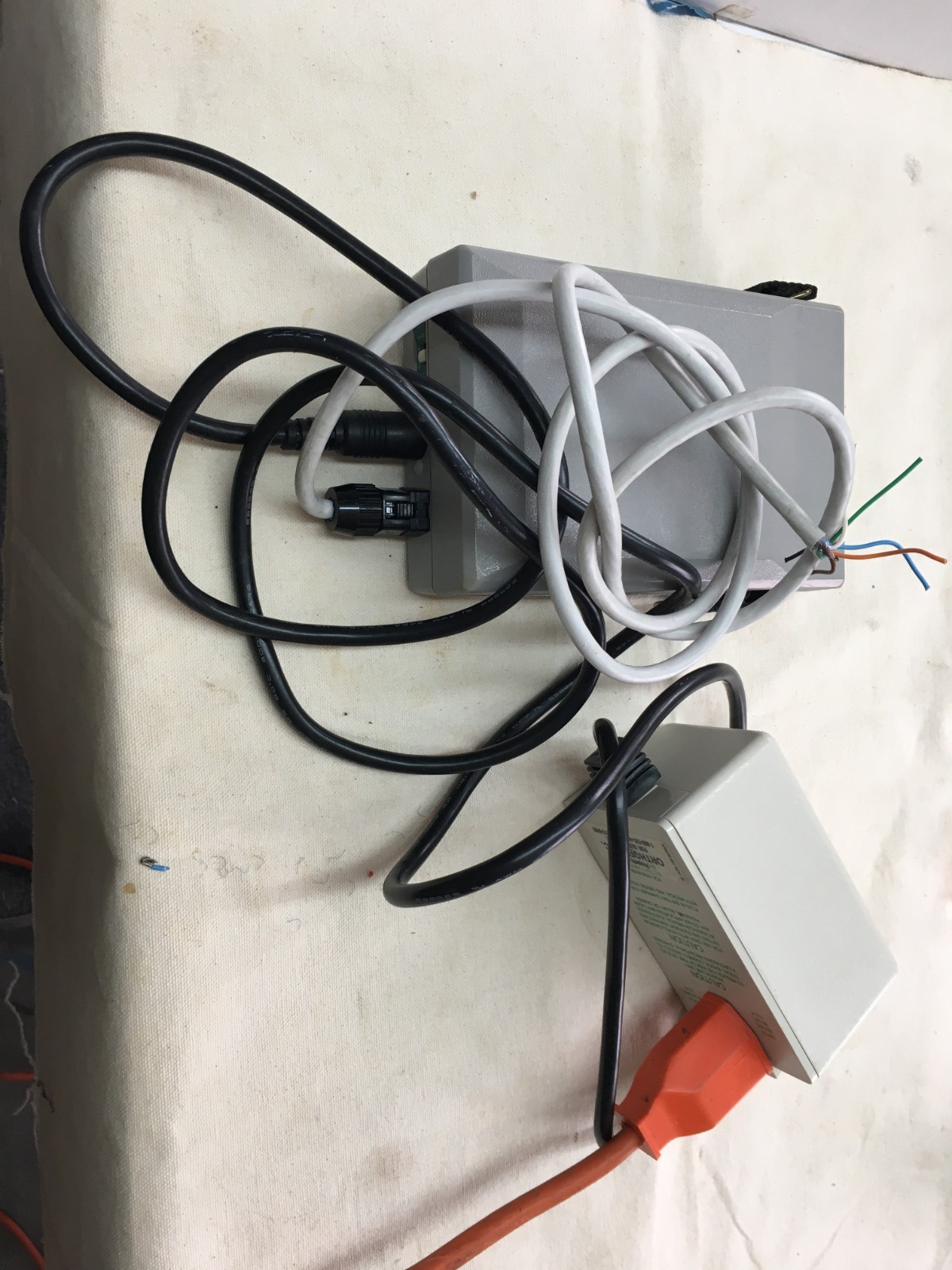 Stimulator Portable Controll Unit & Charger