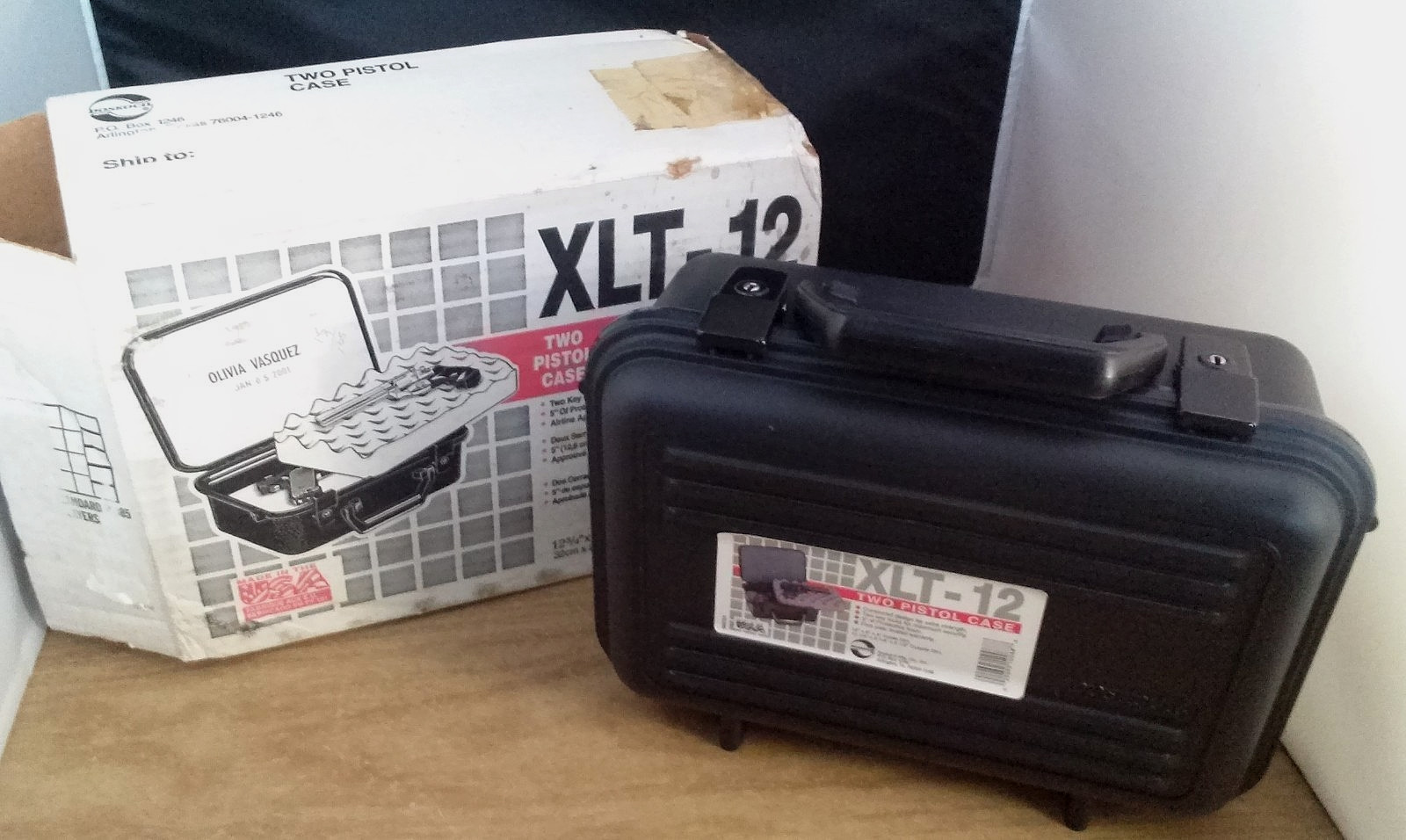 Doskocil XLT-12 Two Pistol Gun Guard Case with Keys & Box NOS