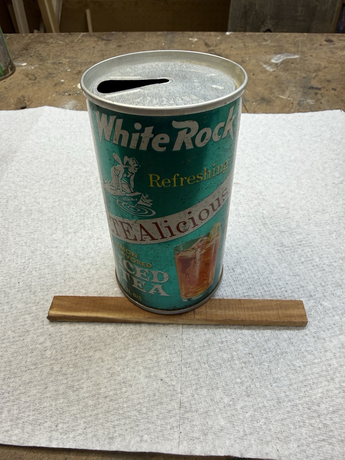 Vintage WHITE ROCK TEALICIOUS LEMON 🍋 Can Collectible Advertising Used