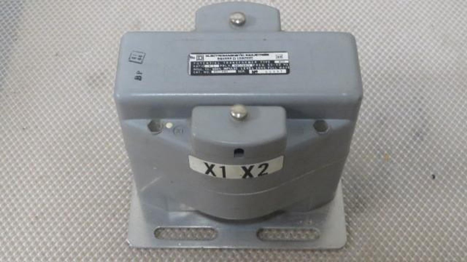 SQUARE D TRANSFORMER 4:1 480/480Y 600 VAC 10 KV MODEL 450-480