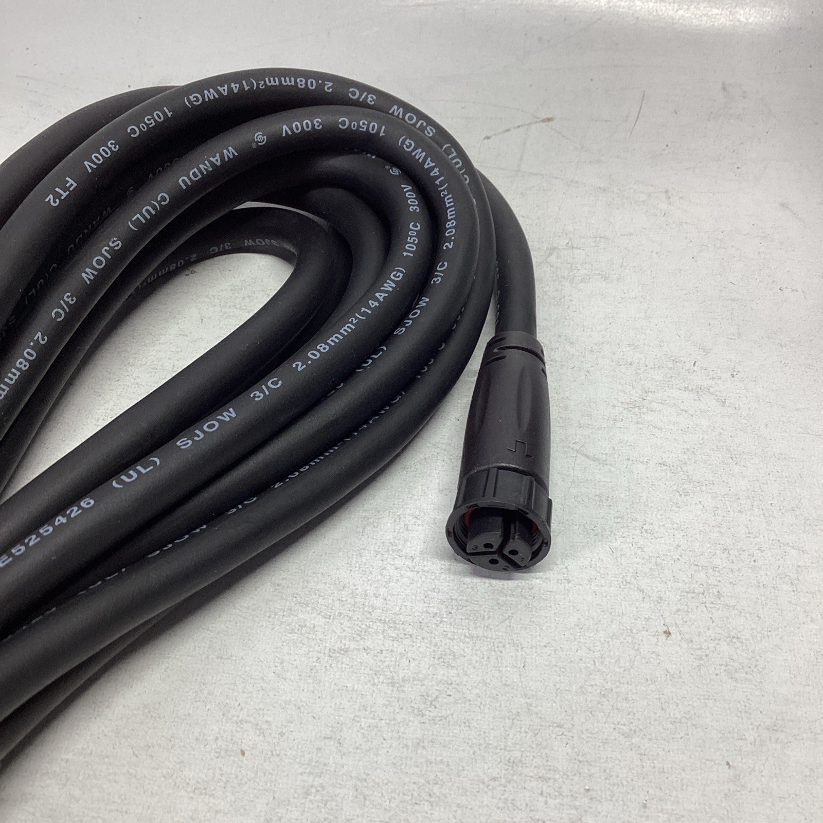 Pergolux X103 6M SJOW 14AWG Cable with US Plug