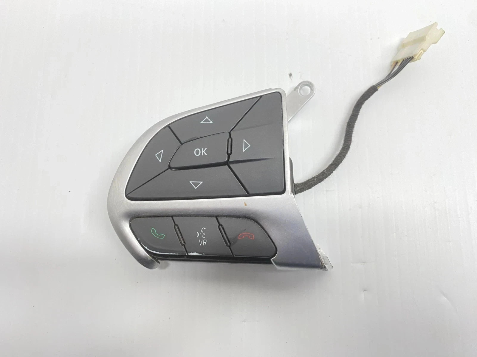 2015-2017 CHRYSLER 200 STEERING WHEEL AUDIO CONTROL SWITCH OEM, P68245351AC