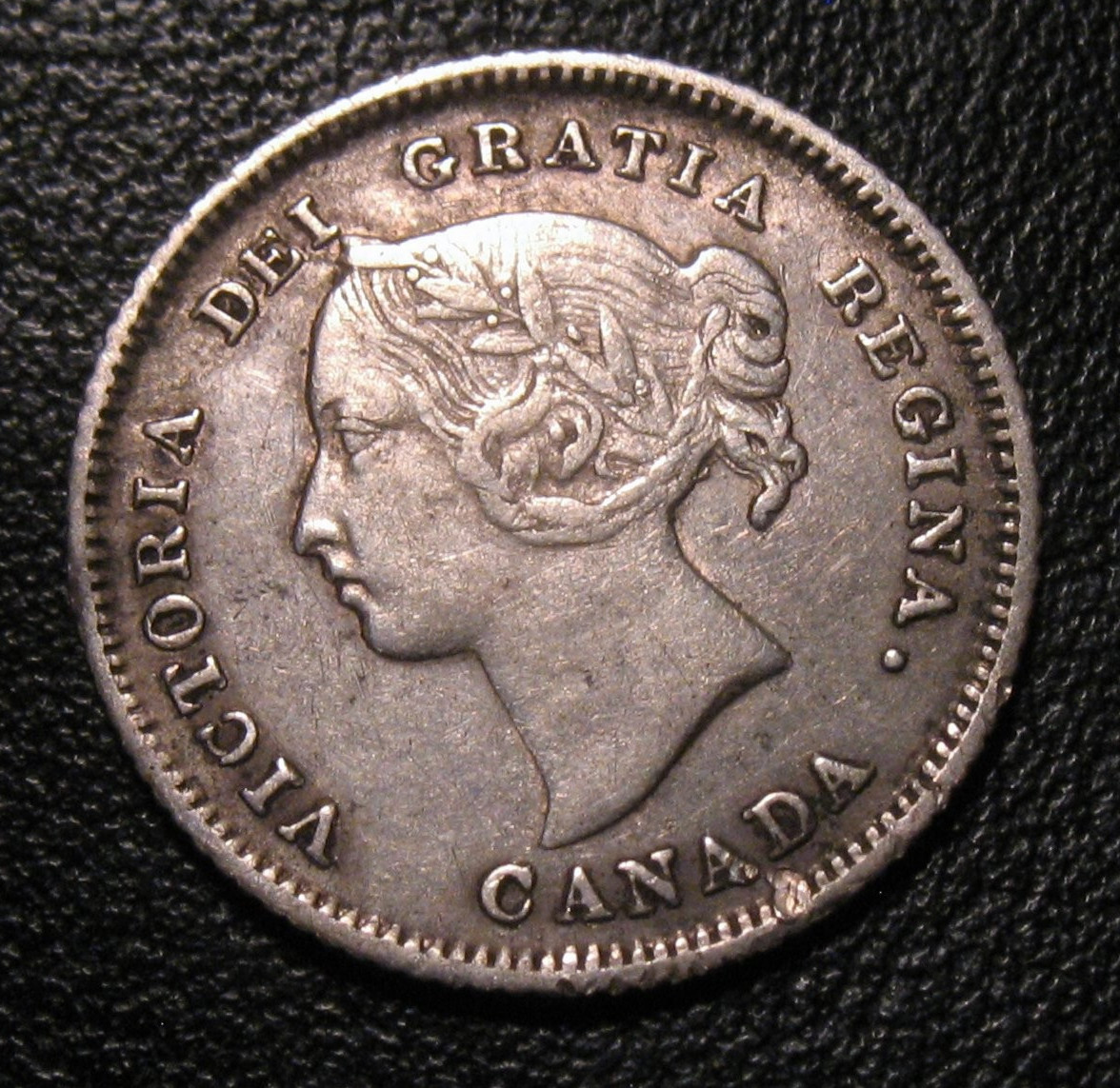 OLD CANADIAN COINS 1882 H CANADA SILVER FIVE CENTS 5 c