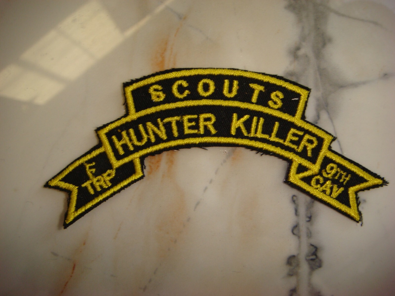 US F TROOP 9th CAVALRY DIVISION SCOUTS HUNTER KILLER, VIETNAM WAR PATCH