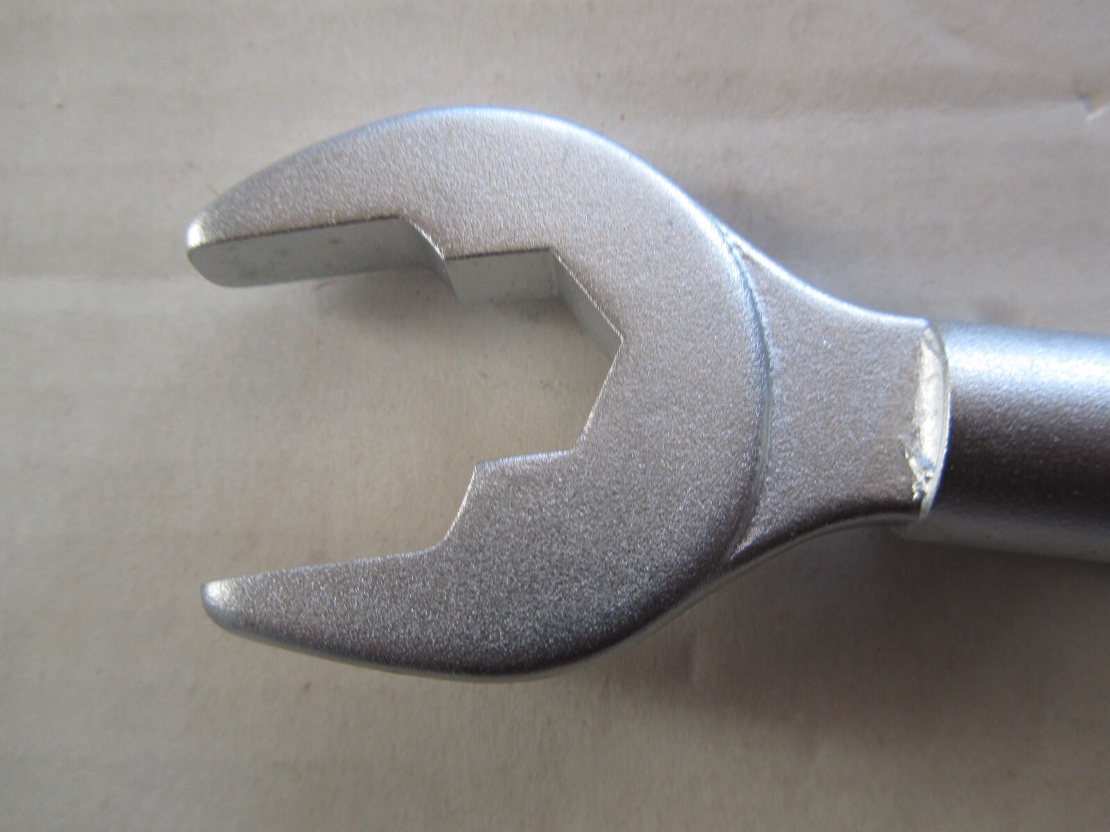 27023 Model 2002 One Stop 2-in-1 Wrench for Angle Stops, Straight Stops