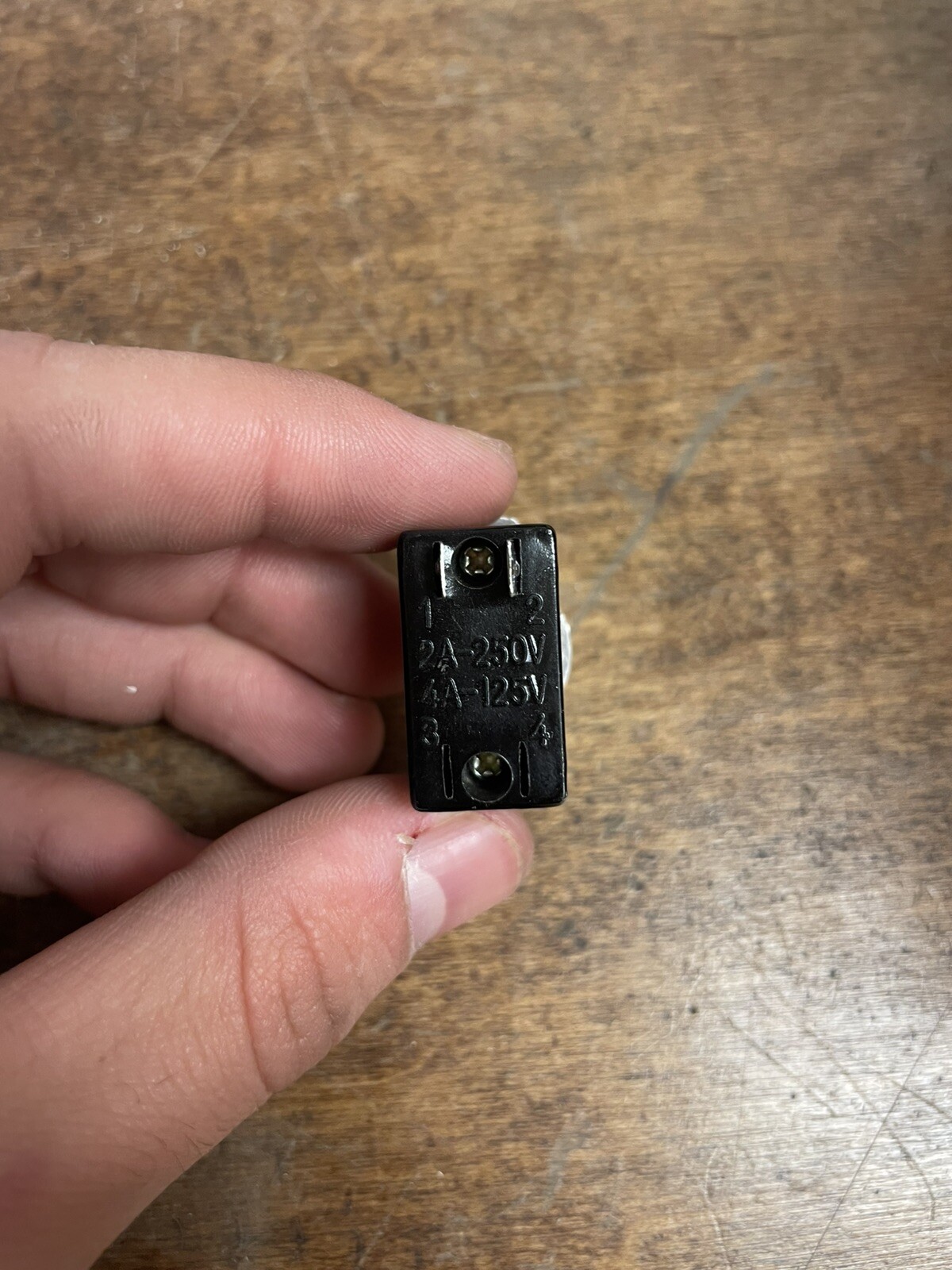 SPST Light Duty Toggle Switch - set of 10