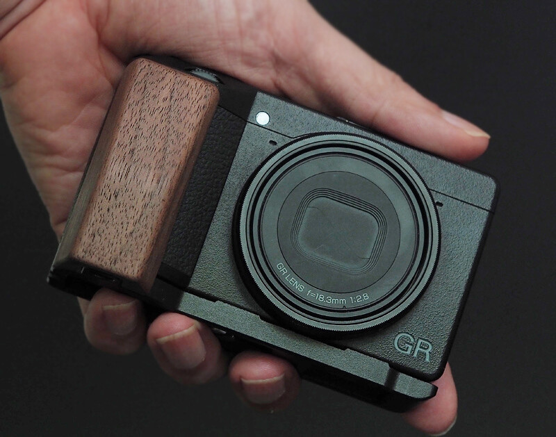 New Wood Wooden L Hand Grip+Aluminum Alloy Baseplate For Ricoh GR3 GR3X Camera