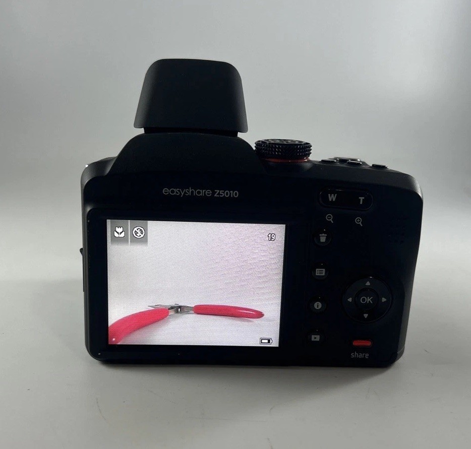 Kodak EasyShare Z5010 14.0MP Black Digital Camera & Case TESTED - READ