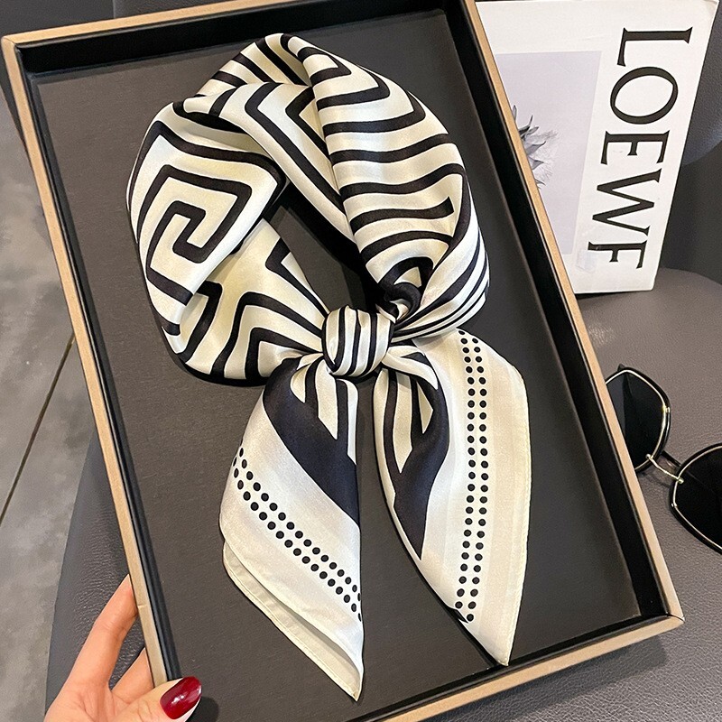 100% Mulberry Silk 27" Square Scarf Women Neckerchief Wrap Fashion Style Striped