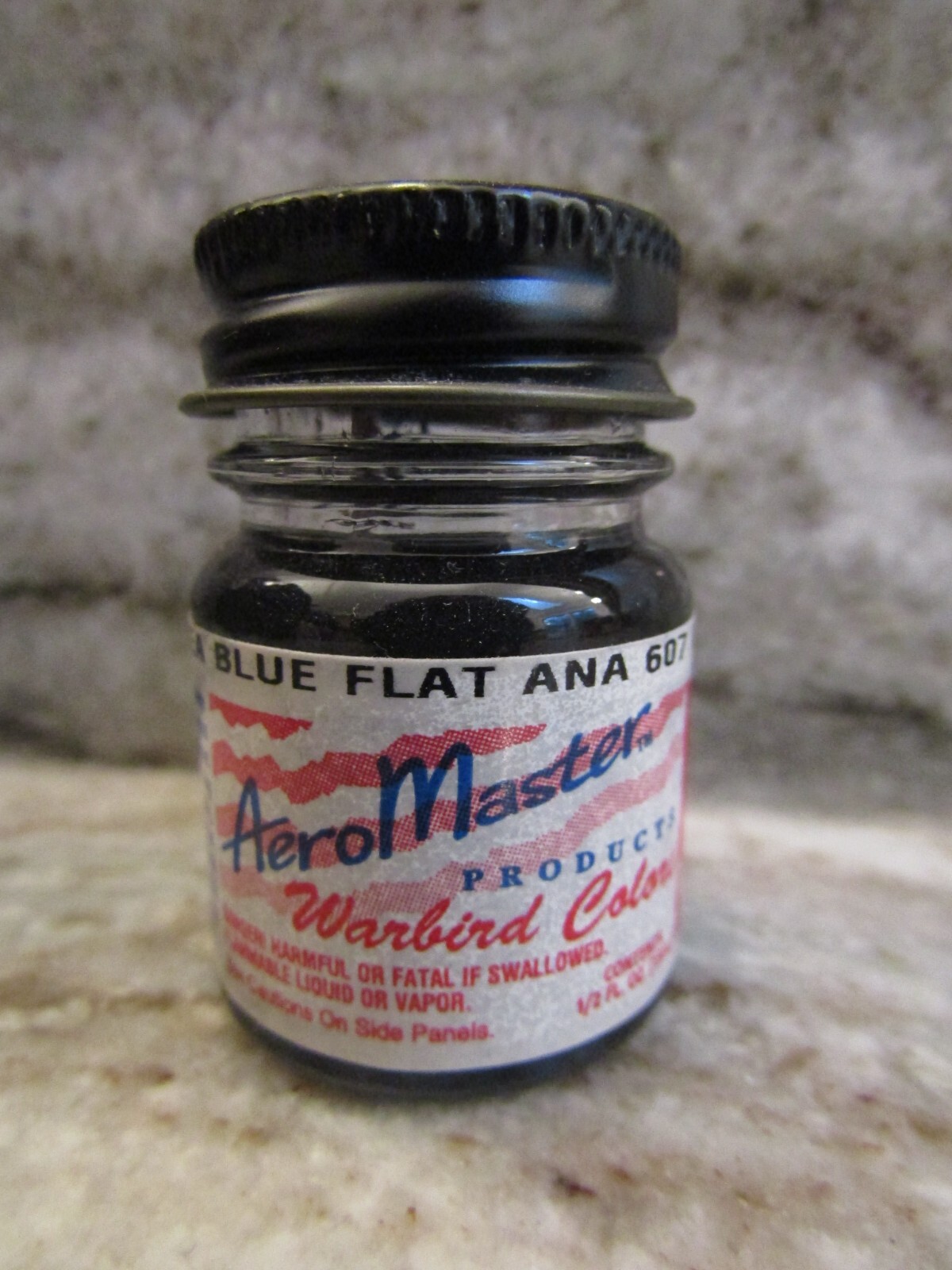 AEROMASTER - WARBIRD COLORS - .5 oz ENAMEL PAINT - US SEA BLUE FLAT ANA