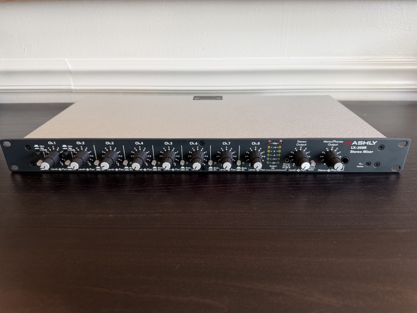 Ashly LX-308B 8 Channel Linear Mixer - Black/Silver