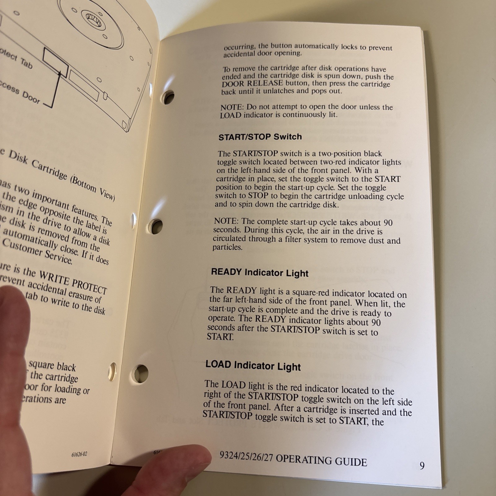 Vintage 1984 DATAPOINT 9324/9325/9326/9327 Disk Subsystem Operating Guide
