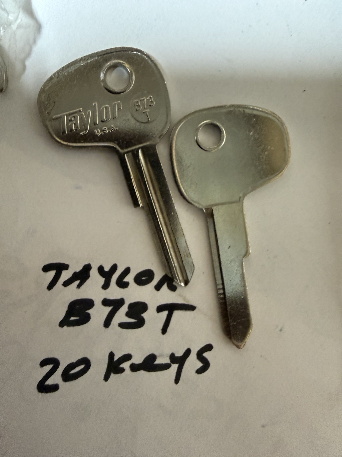 NOS Taylor B73T  Uncut Keyblanks for Early BMW. Lot of 20