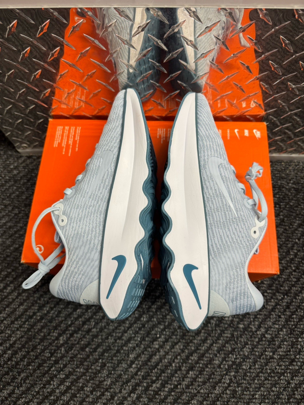 🔥 Brand New Nike Motiva Blue Tint DV1238 400 Women’s Size 10 Men’s 8.5