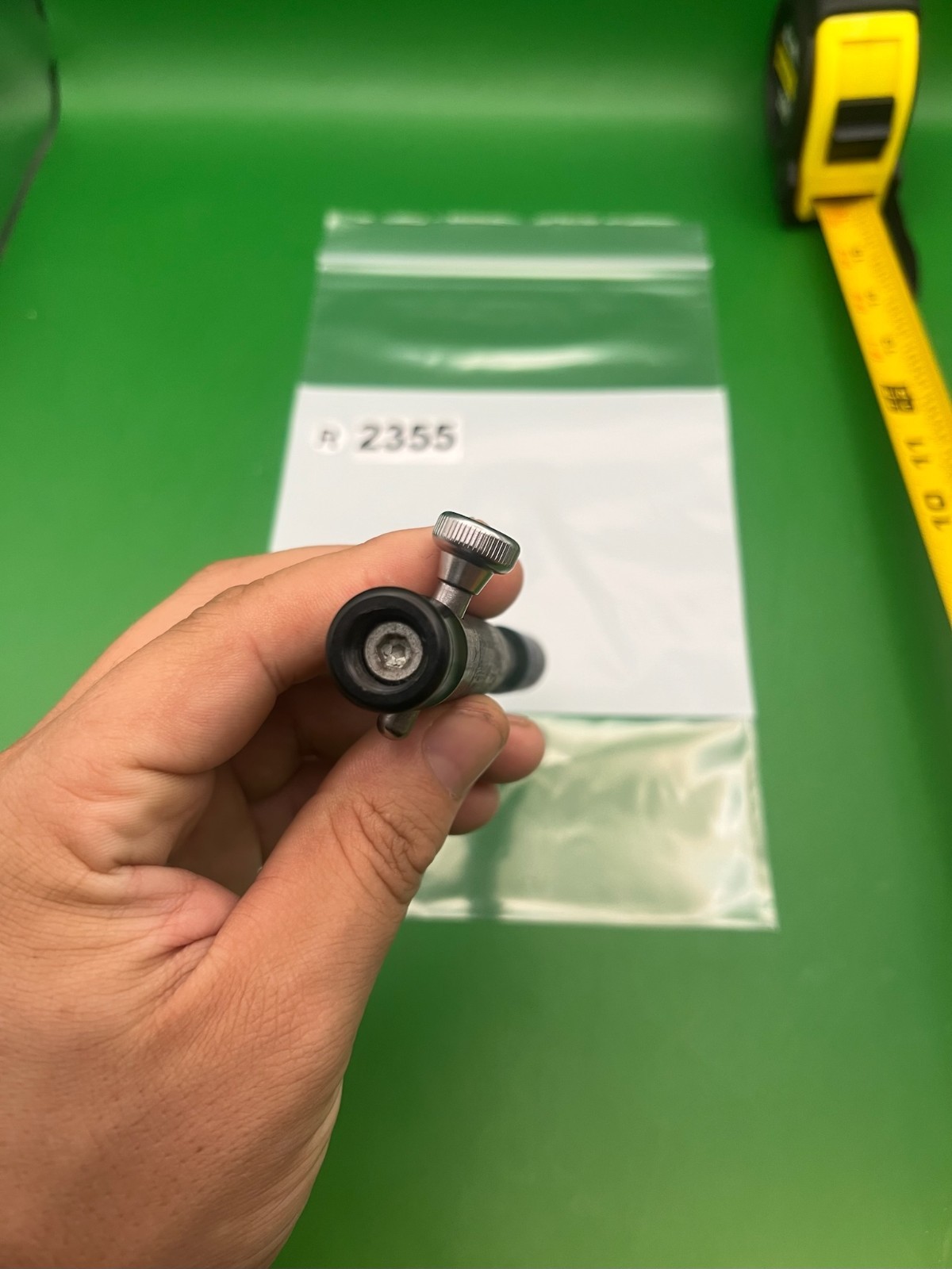 Autococker Bolt