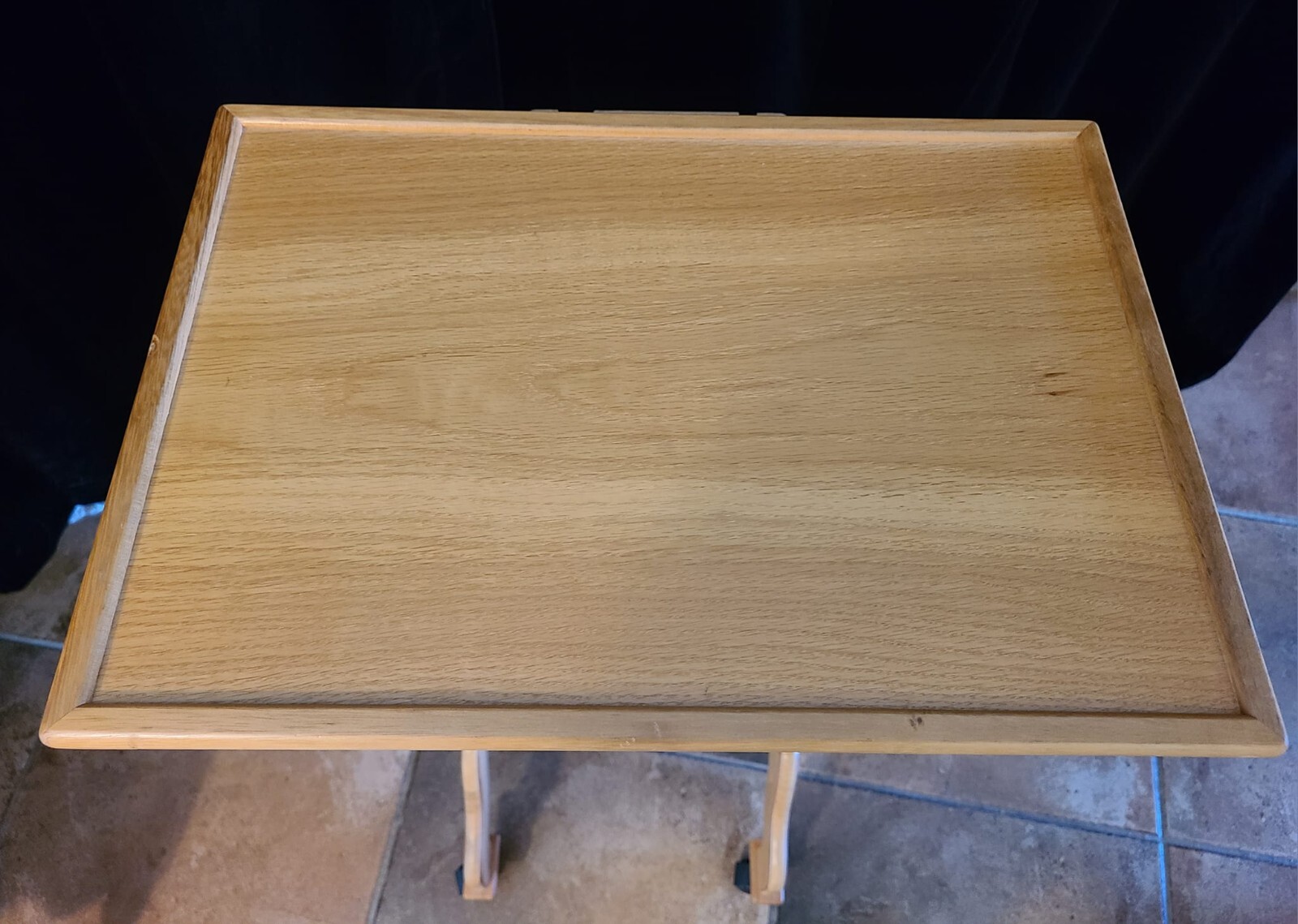 Deluxe Rabbit Table by Mikame Magic Trick Mentalism