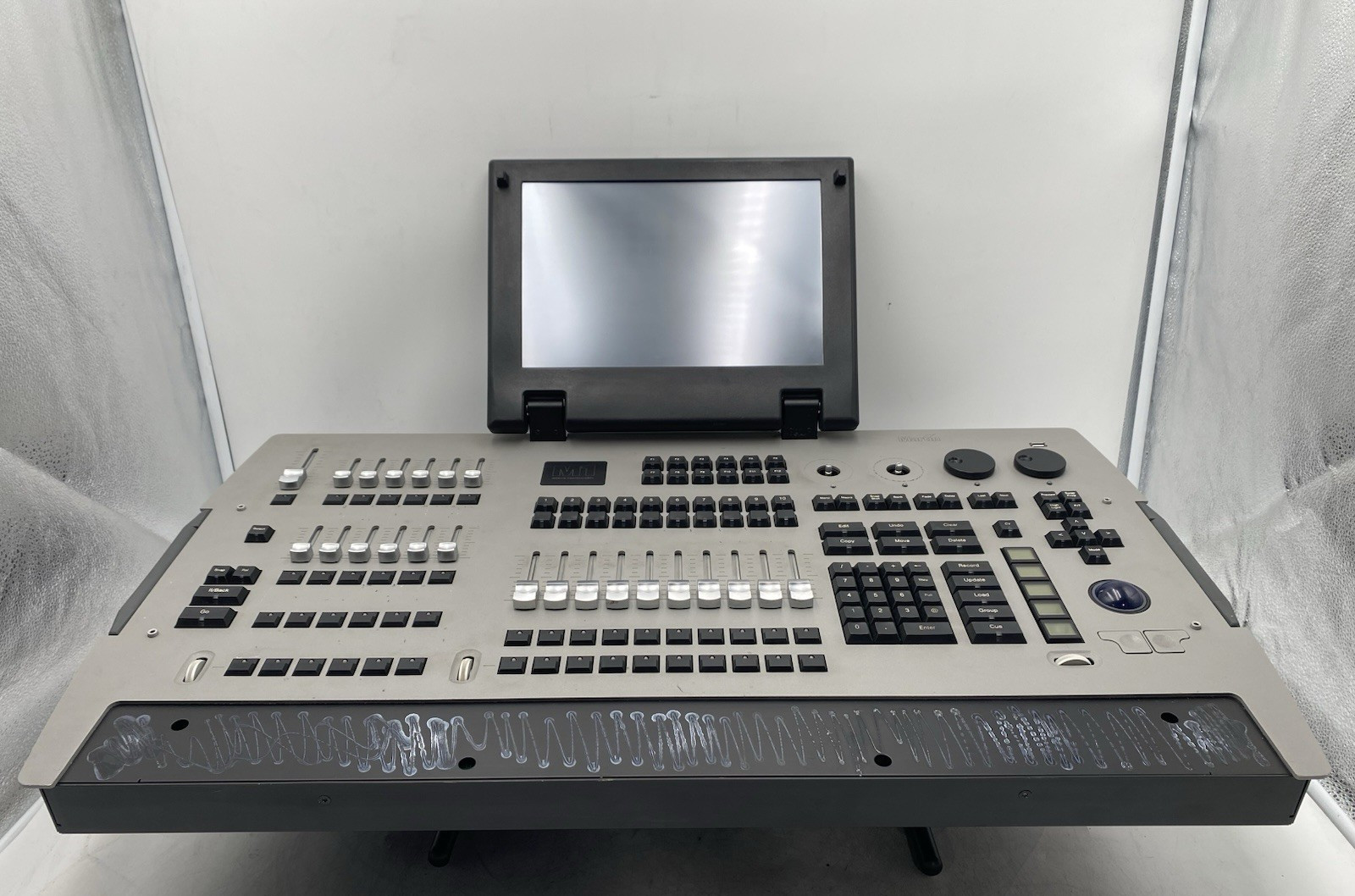 Martin M1 TS All-In-One Lighting Console