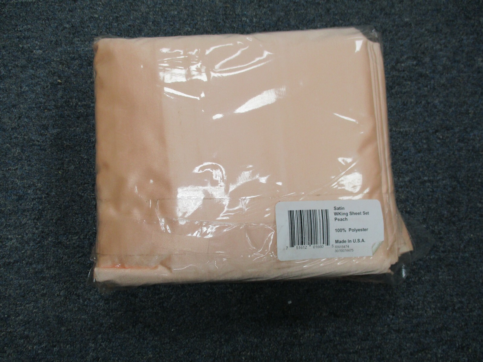SILKY SOFT Satin 4 piece CALIFORNIA KING Sheet Set Polyester PEACH  BRAND NEW
