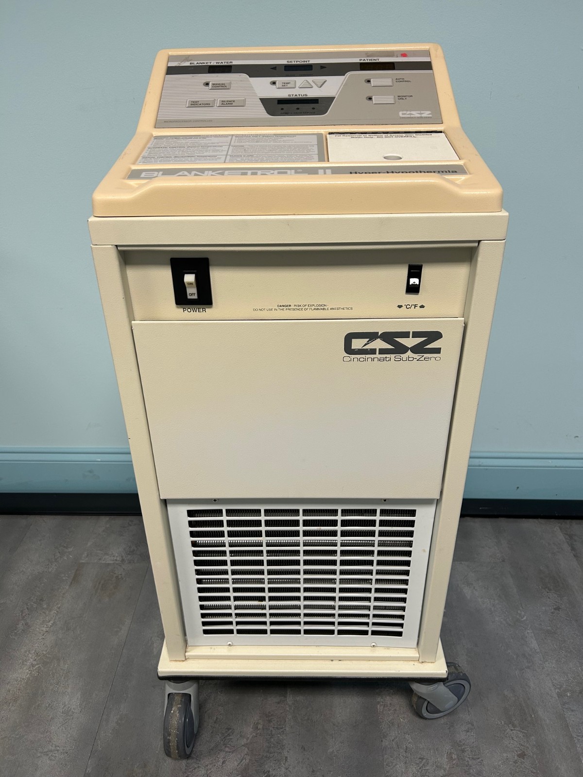 CINCINNATI SUB-ZERO BLANKETROL II 222R Hyper-Hypothermia Water Therapy System.