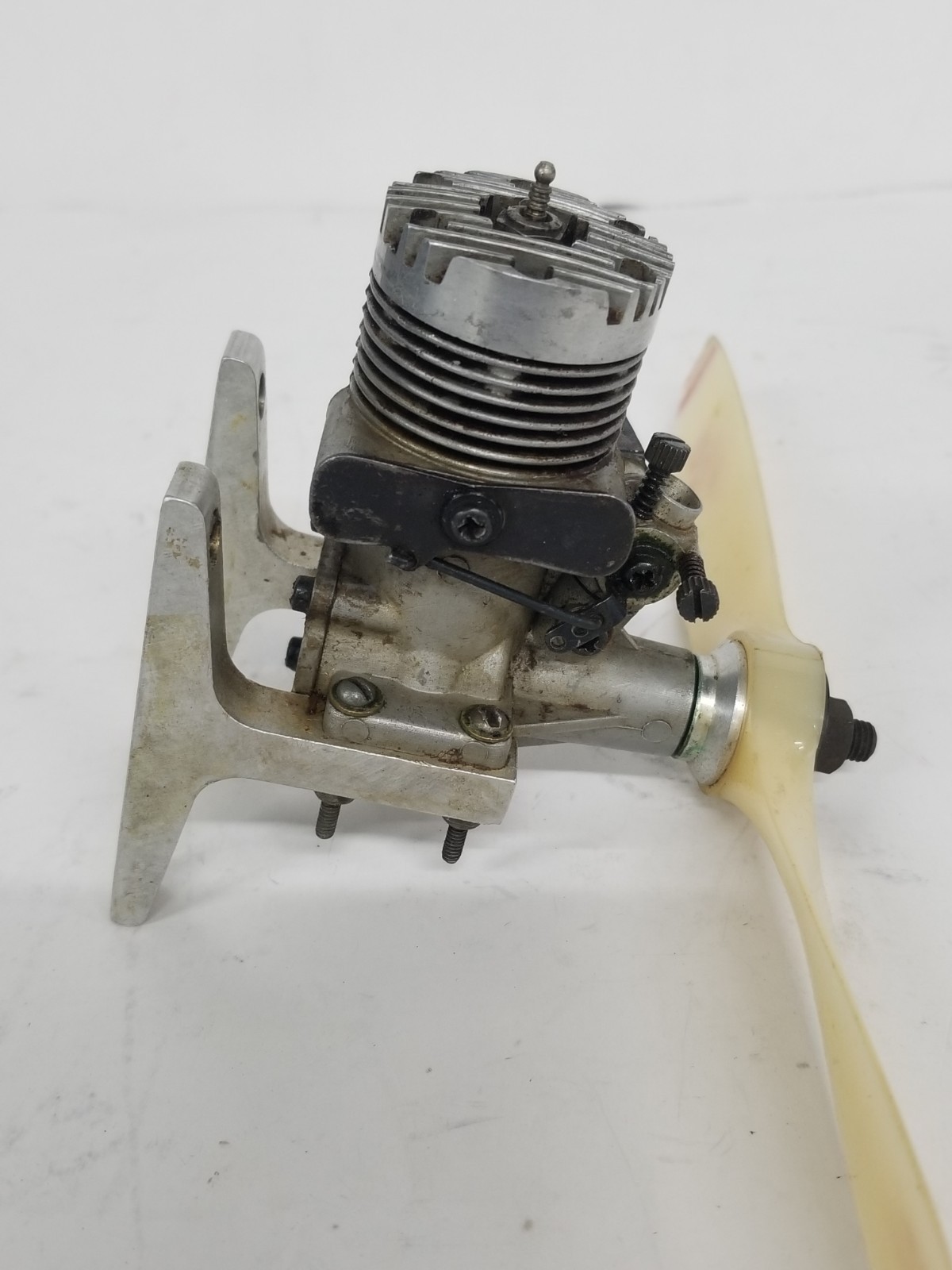 OS Max-S 30 2 Stoke Nitro Rc Airplane Engine With Mount And Prop