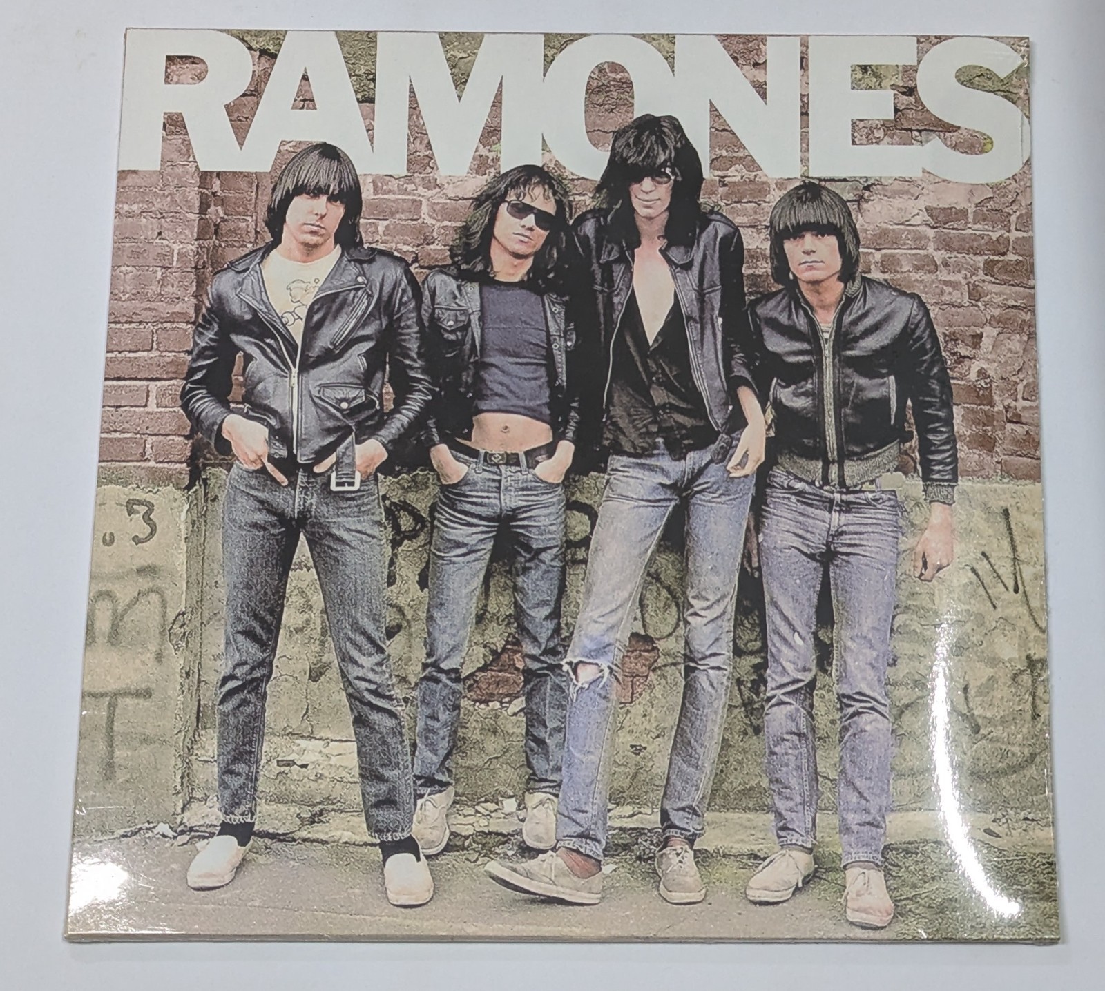 Ramones - 1st CHILE ONLY COLOR COVER + SPLATTER LP SEALED SOLD OUT