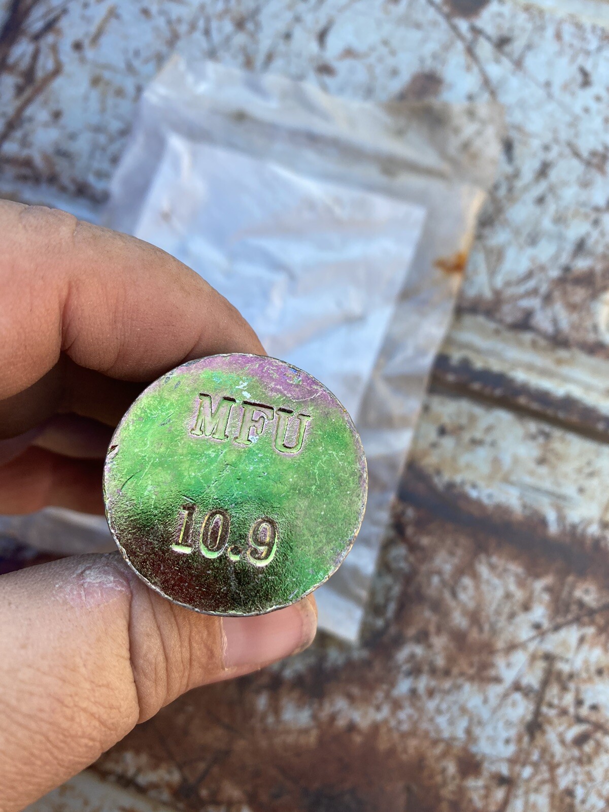 (MC6) 8282270 Vite Bolt Case New Holland