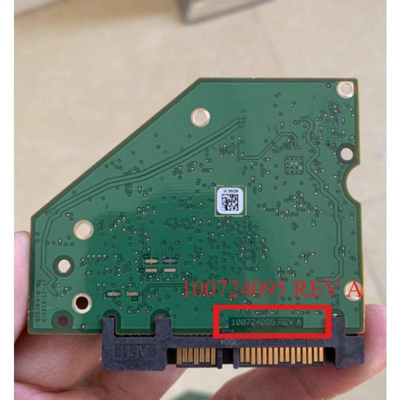 Seagate Board Number:100724095 REV A HDD PCB