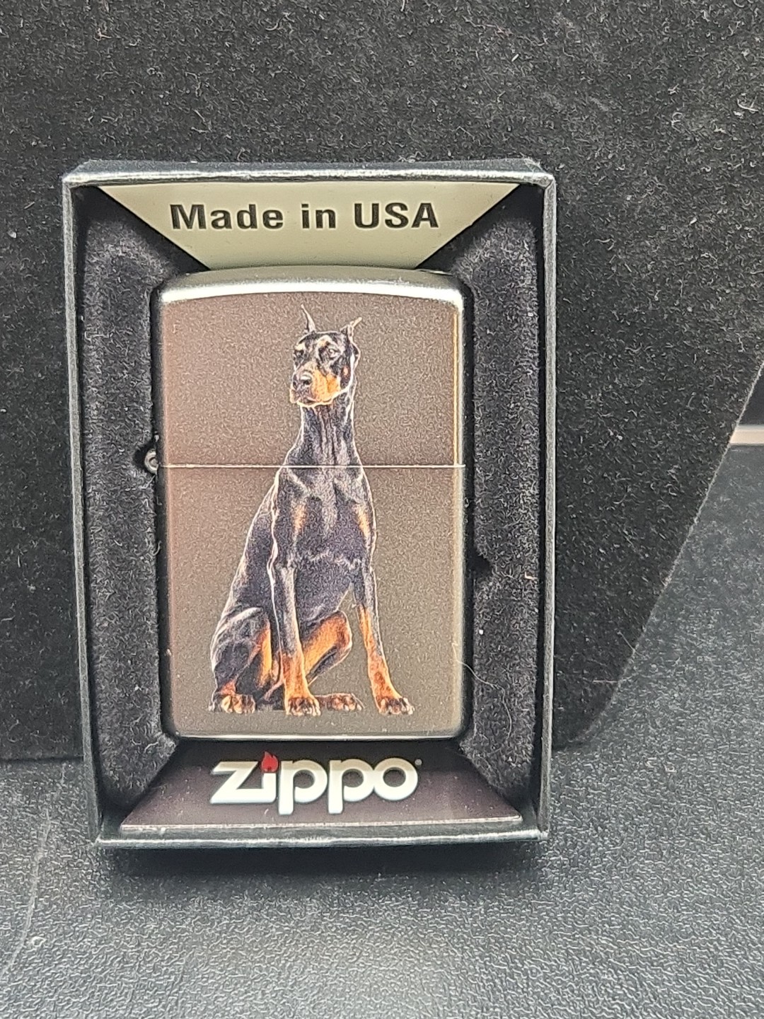 Zippo Lighter "Doberman Pinscher"