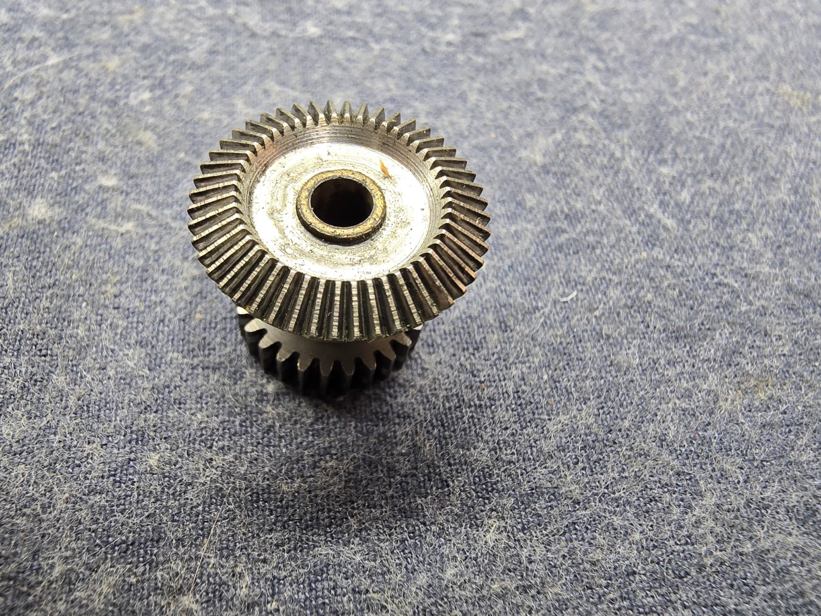 Collins R-390A Ham Radio Receiver Part -Small Chrono Gear