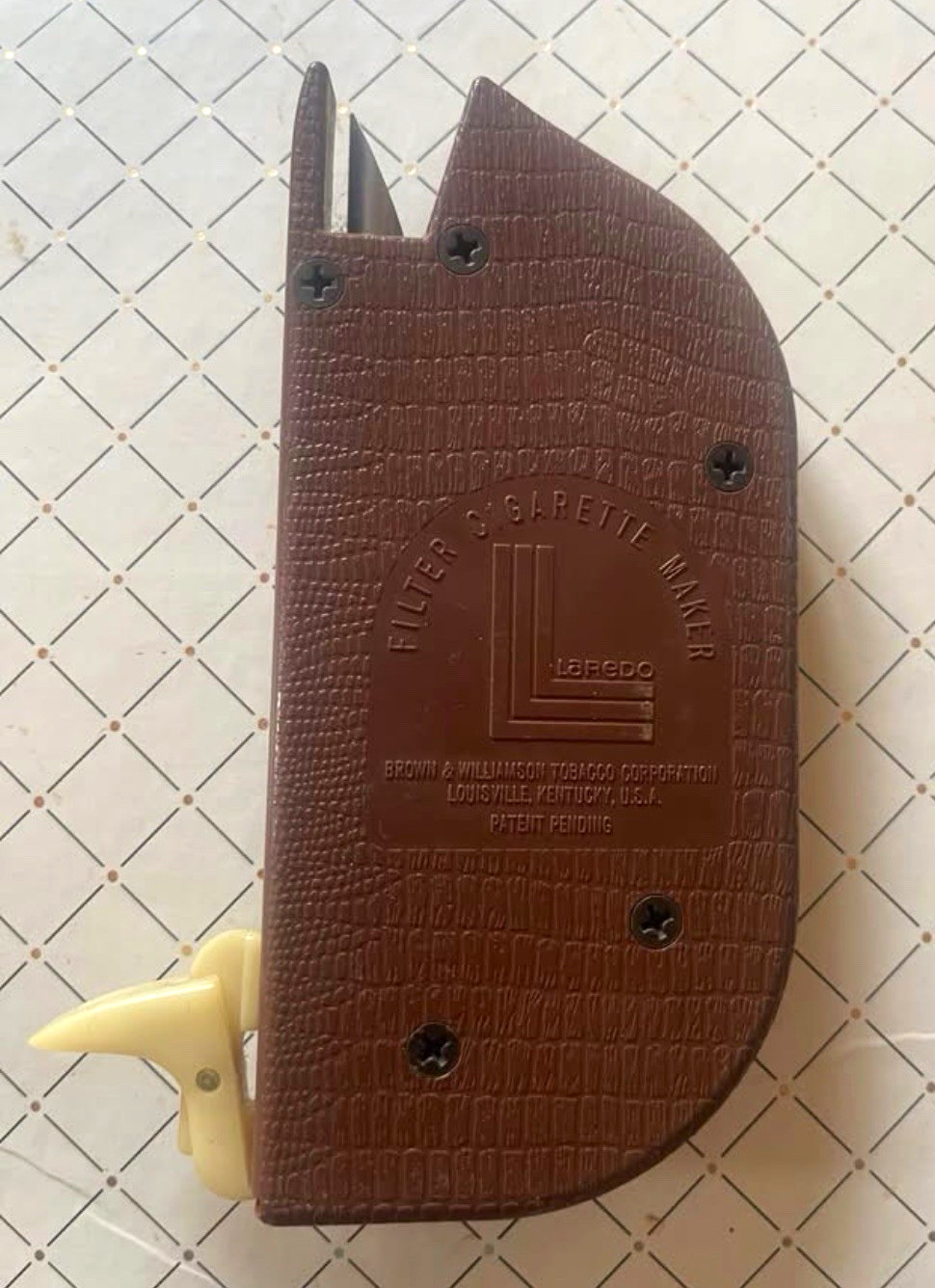 LEMCO Filter Cigarette Maker Rolling Machine Brown Textured Case B&W Tobacco