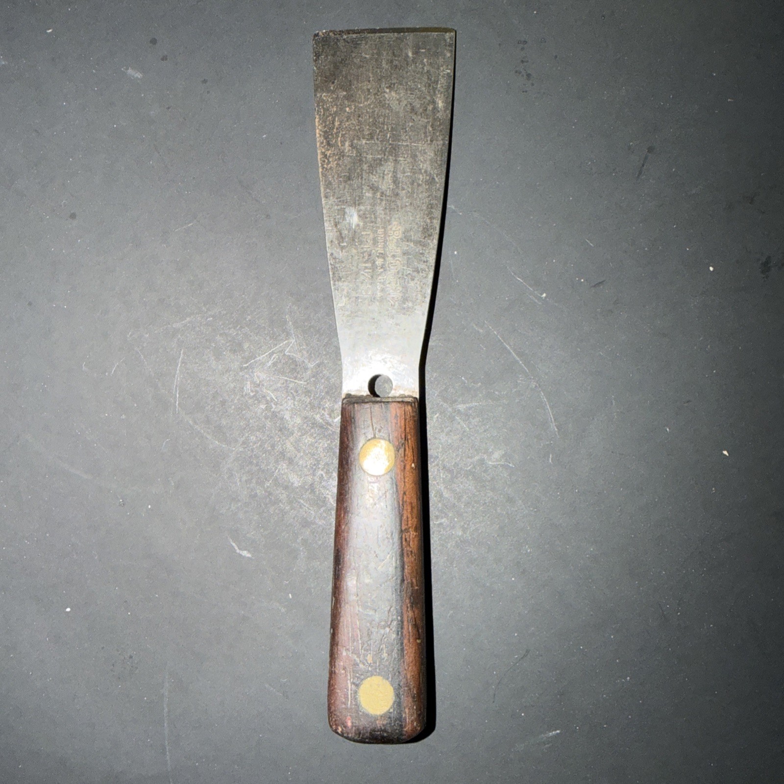 Vintage Red Devil P1-1/2" Medium Stiff Flex Putty Knife/ Scraper