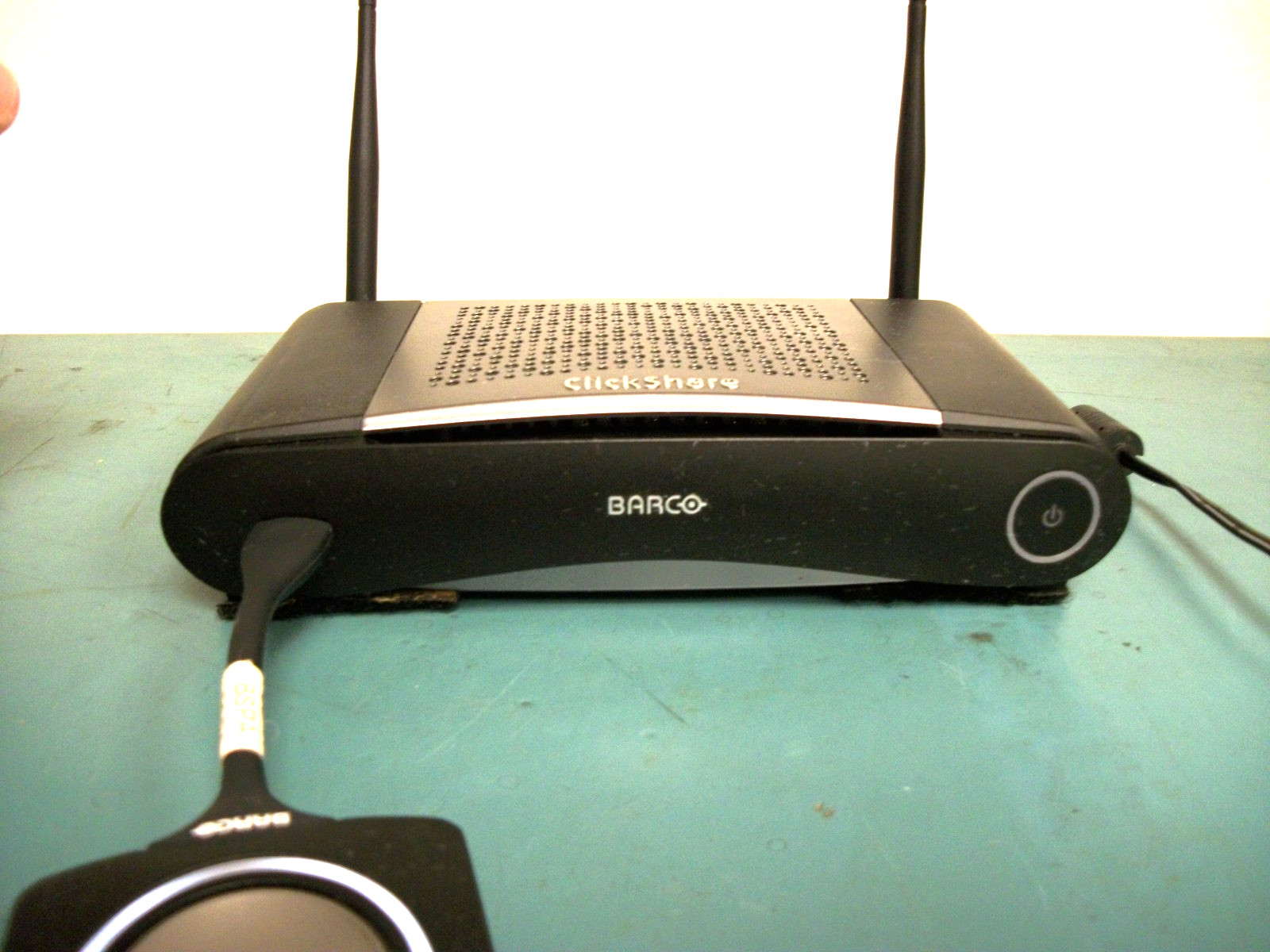 BARCO ClickShare CSE-200 Presentation System Model# R9861520 w/Button
