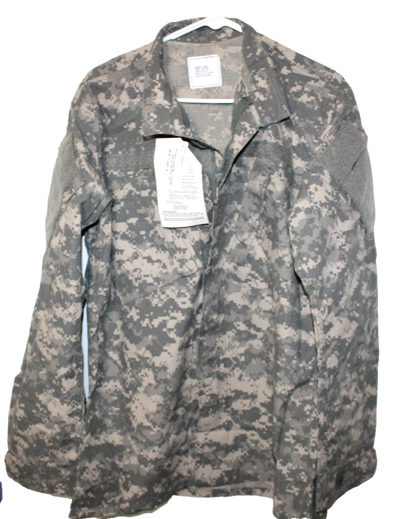 Army Combat Shirt Flame Resistant Digital Camo ACU Medium Extra Long FRACU Coat