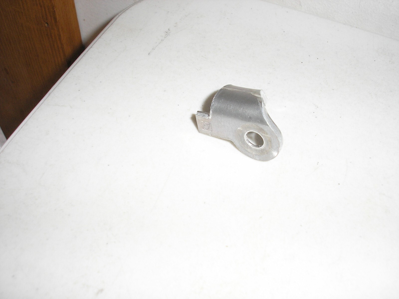 NEW GENUINE OEM STIHL MS271 CHAINSAW / CHAIN CATCHER