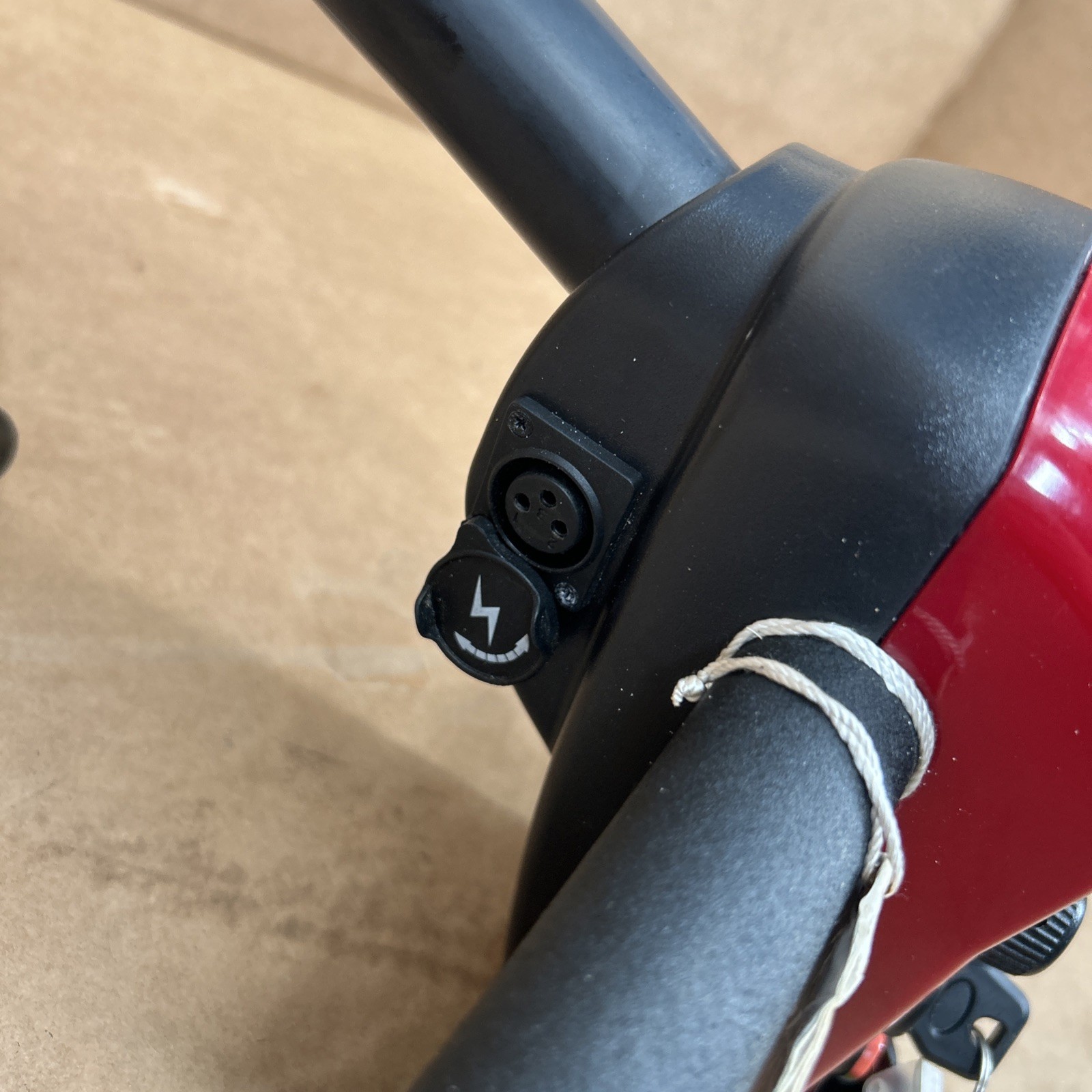 Golden Mobility Scooter BuzzAround LT Mod# WTBL Tiller Dash Board Speed Control