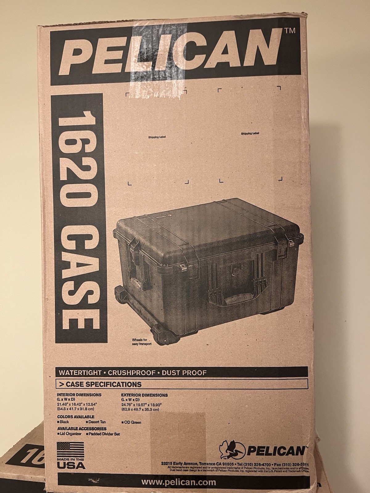Pelican 1620 Hard Case Watertight Crushproof Wheels Black