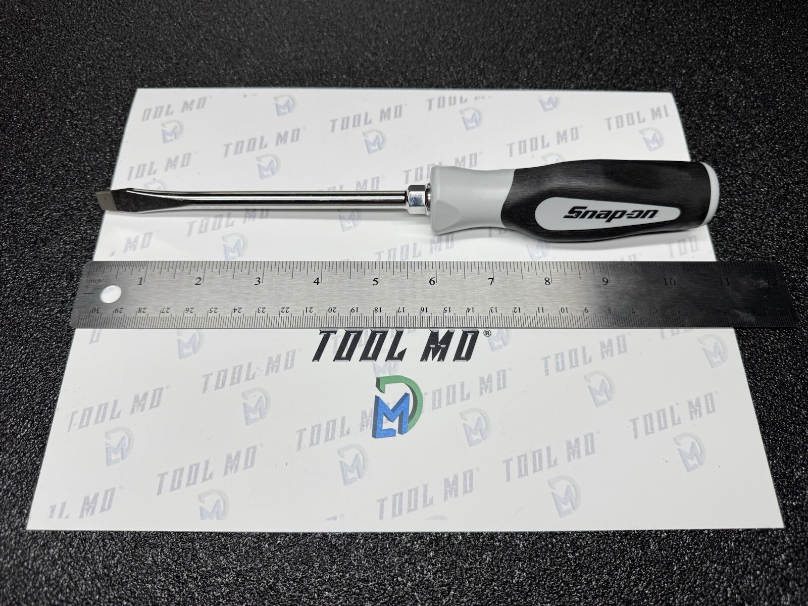 Snap-on Tools RARE NOS LIGHT GRAY Flat Tip 5/16” Soft Grip Screwdriver SGD6B