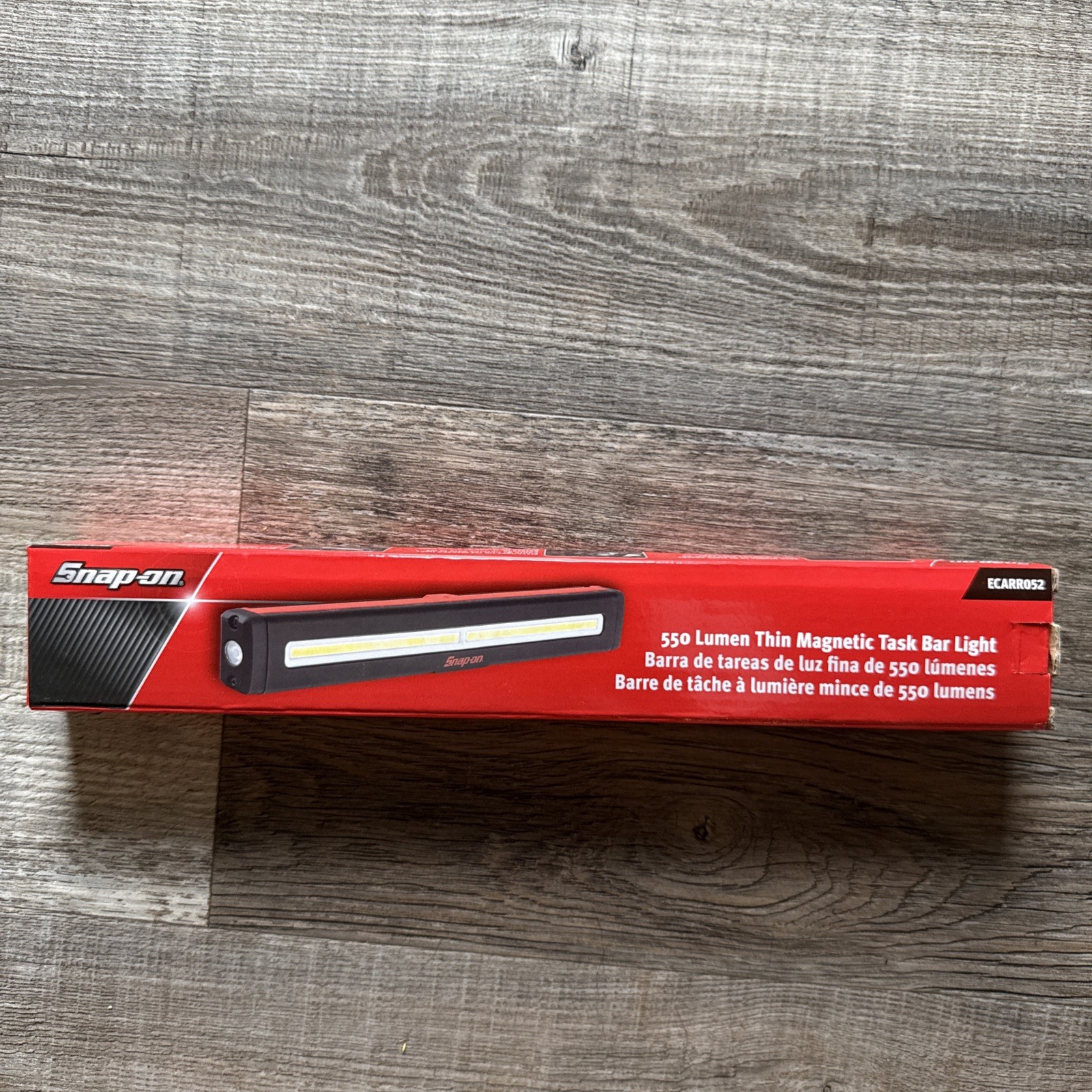 SNAPON 550 Lumen Thin Magnetic Task Bar Light
