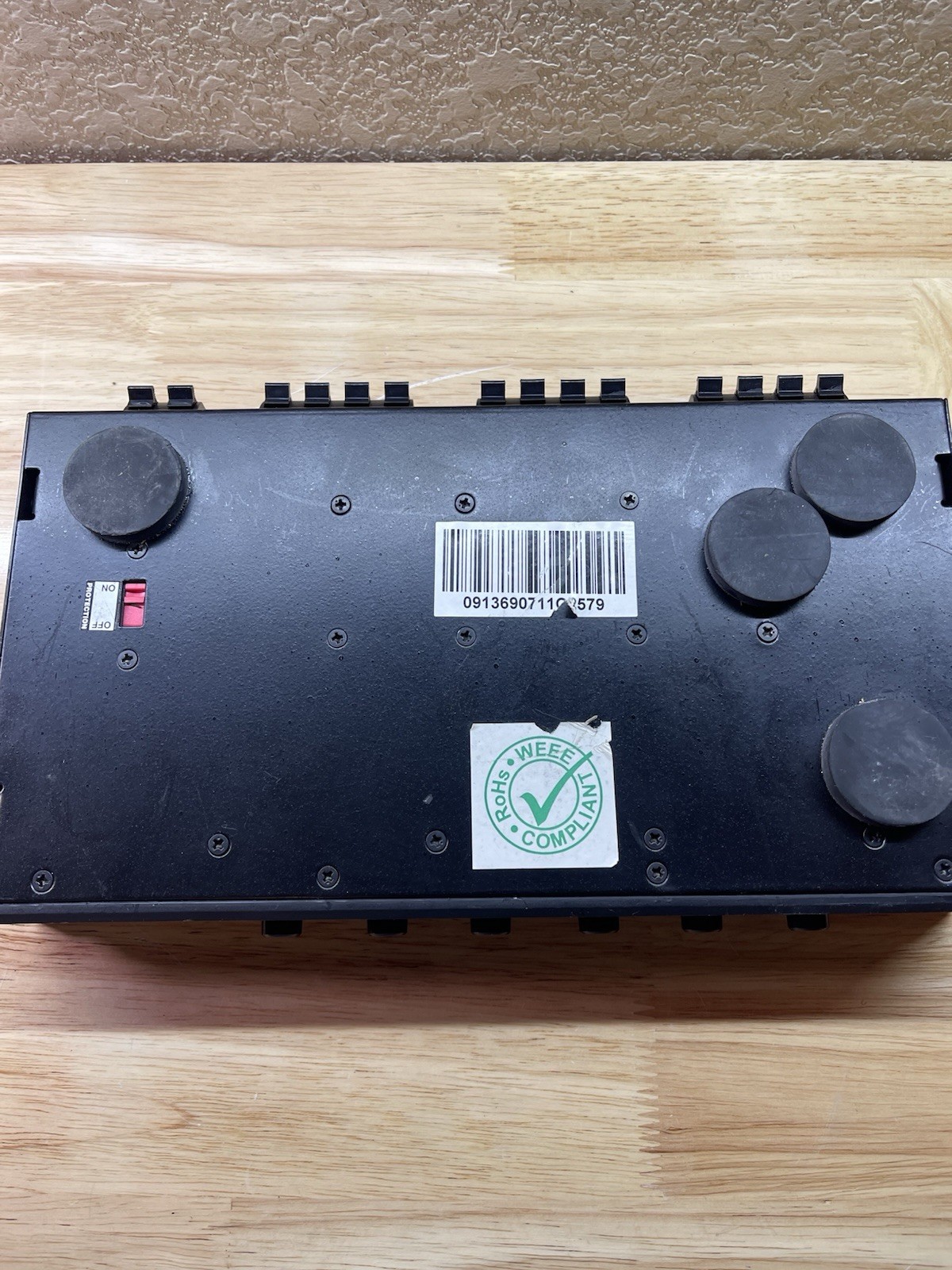 Sonance - SS6 - 6-Pair Stereo Speaker Selector, Good Condition, Pre Owned
