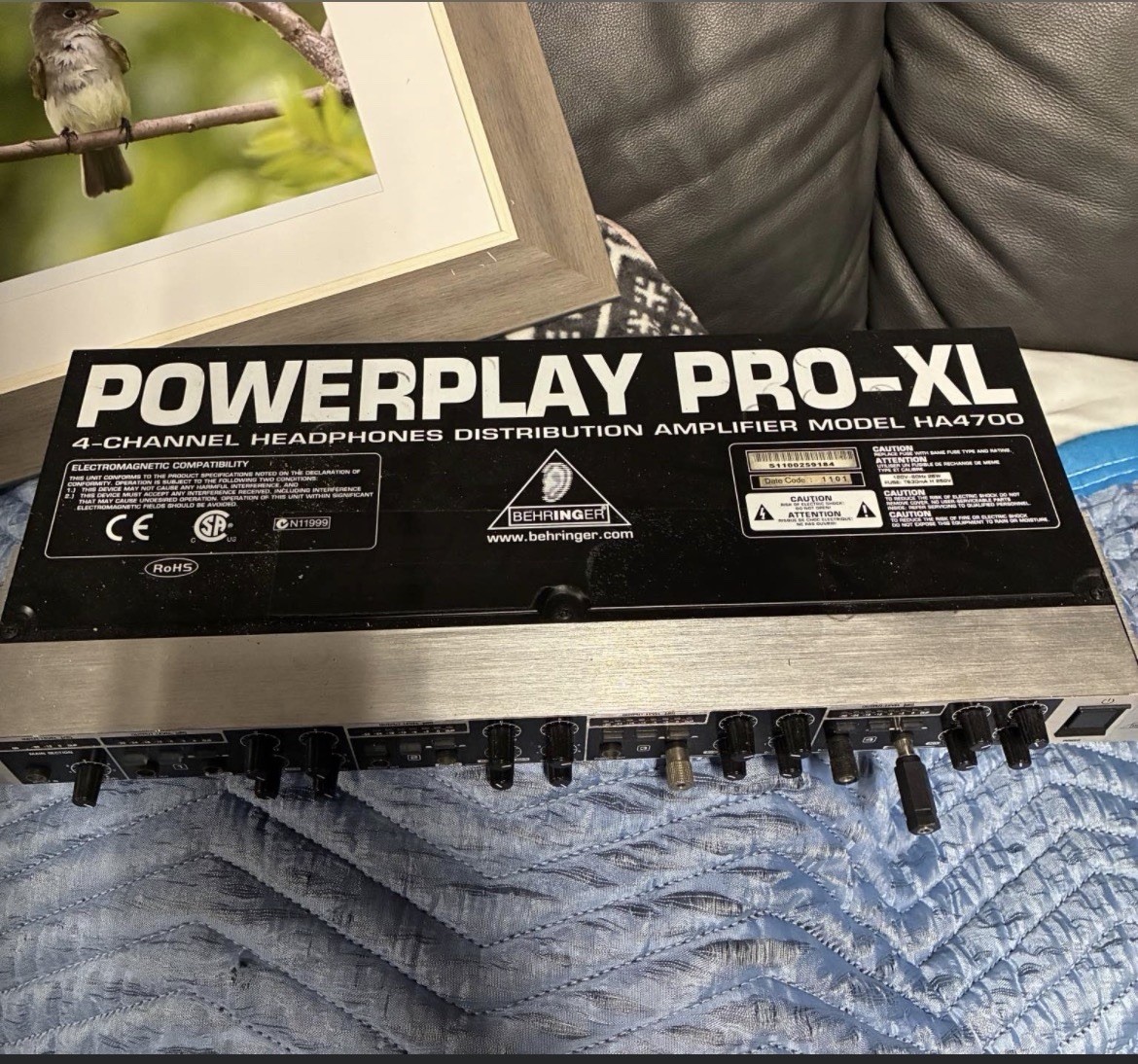 Behringer Powerplay-XL 4 channel Headphones Distribution Amplifier Model HA4700