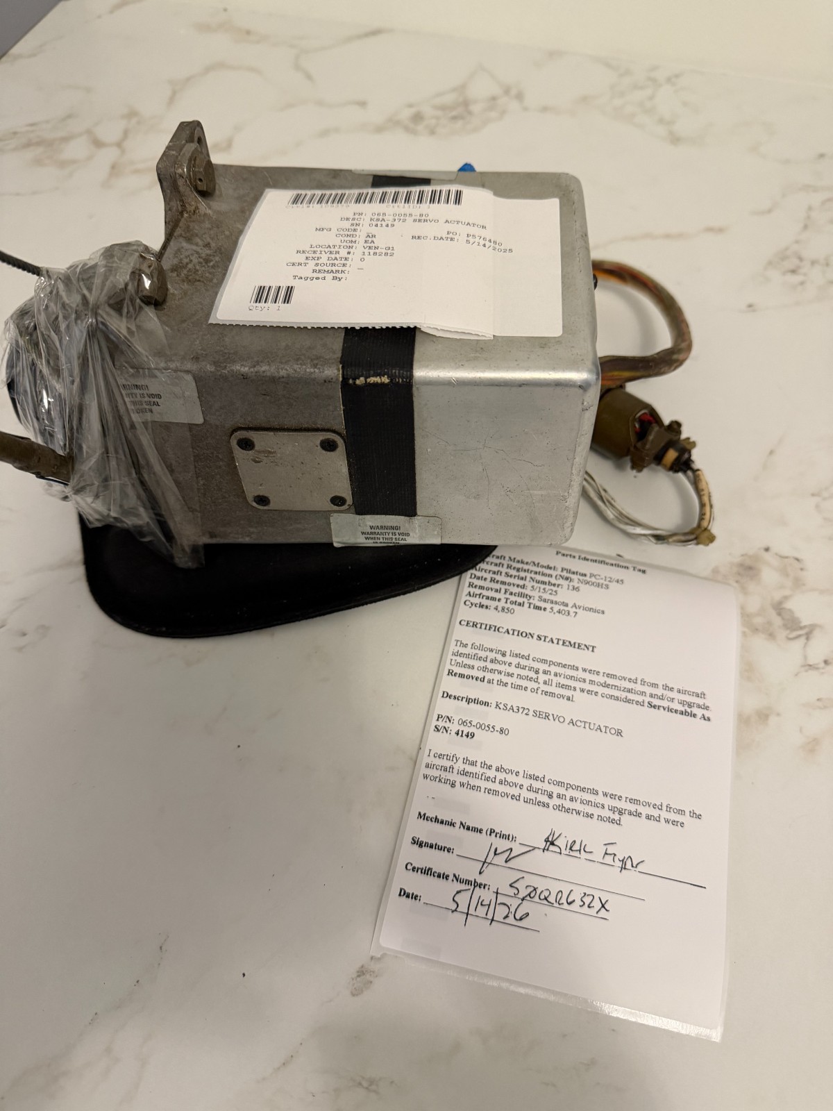 Servo Actuator KSA372 065-0056-80 Removed Working Pilatus