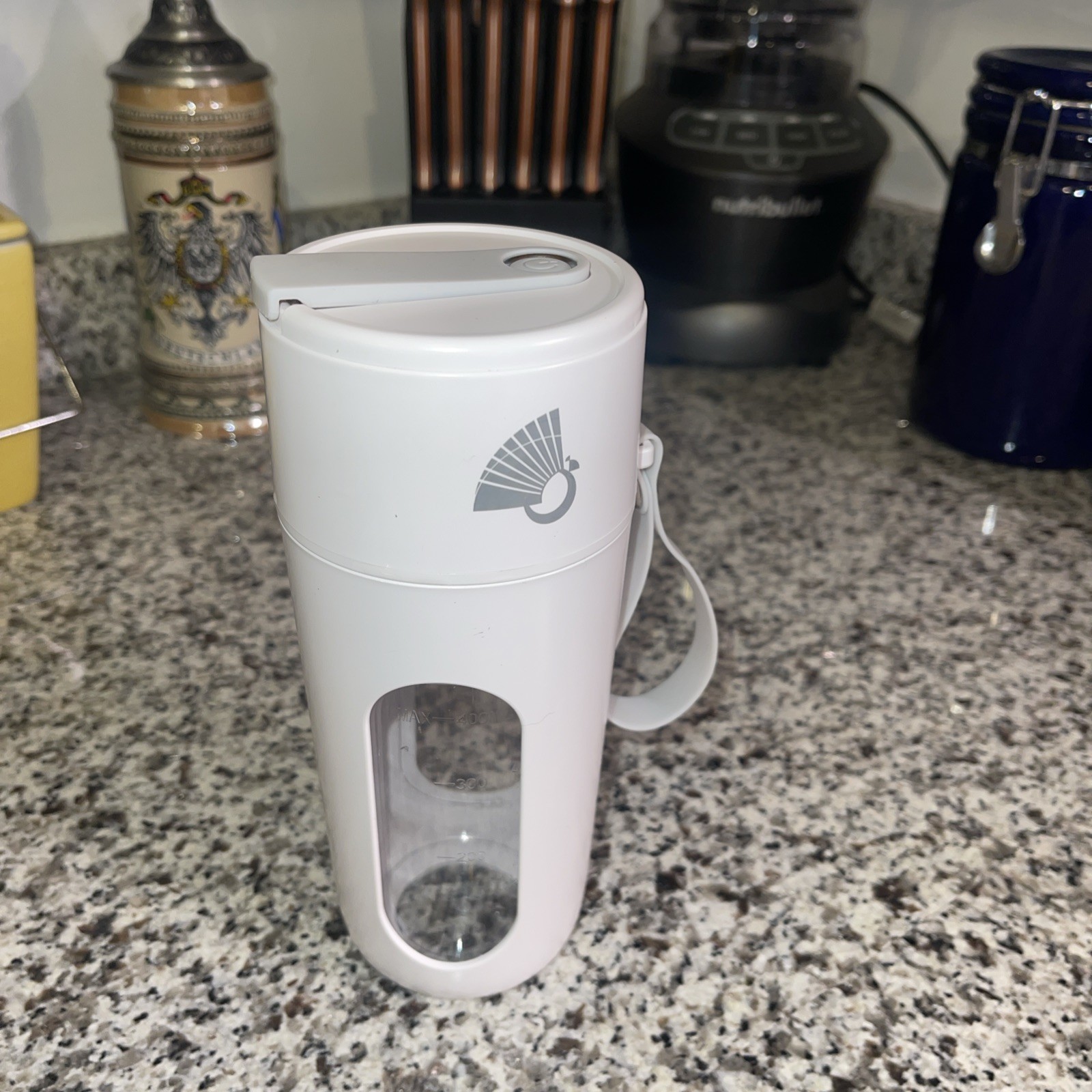 Portable Blender Pari Novus 400ml - blender only - no tested